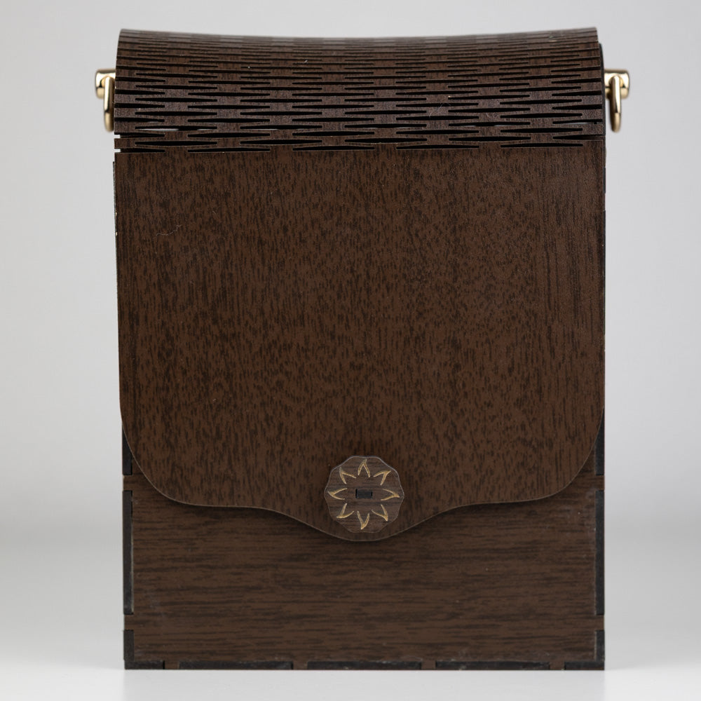 Holz Handtasche aus Wengeholz – Ein schlichtes Meisterwerk