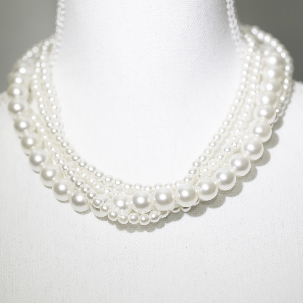 Elegant Grace – Perlenkette