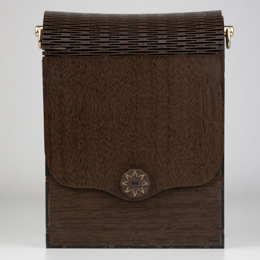 Holz Handtasche aus Wengeholz – Ein schlichtes Meisterwerk